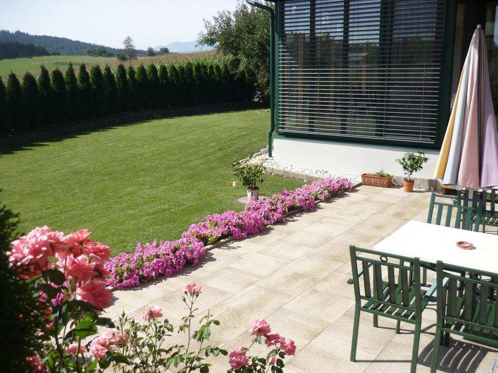 Landhaus Lassnig Moosburg Exteriör bild